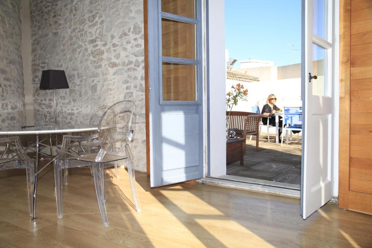 Odalys City Nimes Le Cheval Blanc Bagian luar foto