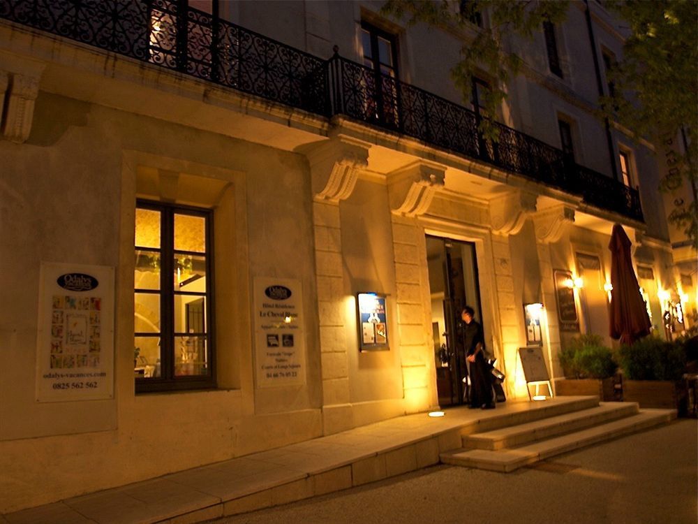 Odalys City Nimes Le Cheval Blanc Bagian luar foto