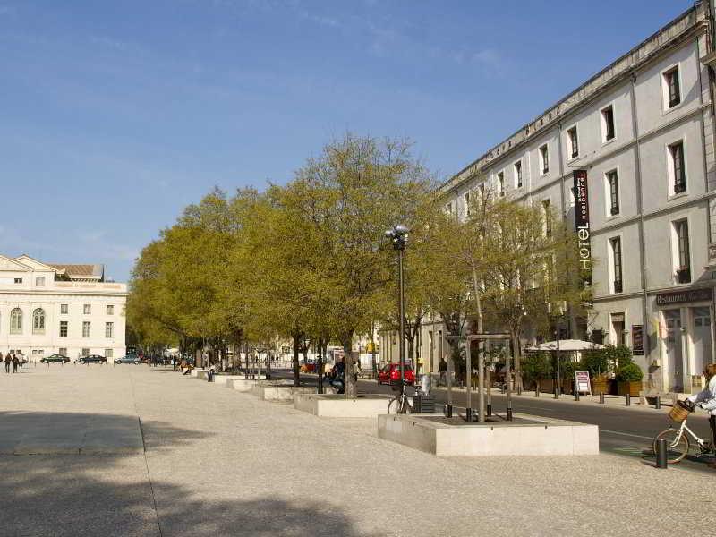Odalys City Nimes Le Cheval Blanc Bagian luar foto